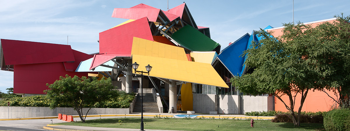 el museo de biodiversidad de panamá calzada de amador la ciudad de panamá